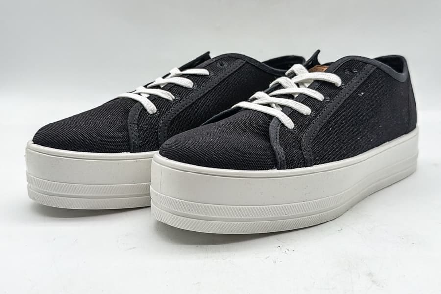 Paar Damenschuhe Naturalsense, Gr. 40